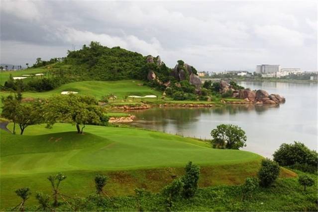 海棠湾海中海高尔夫球场