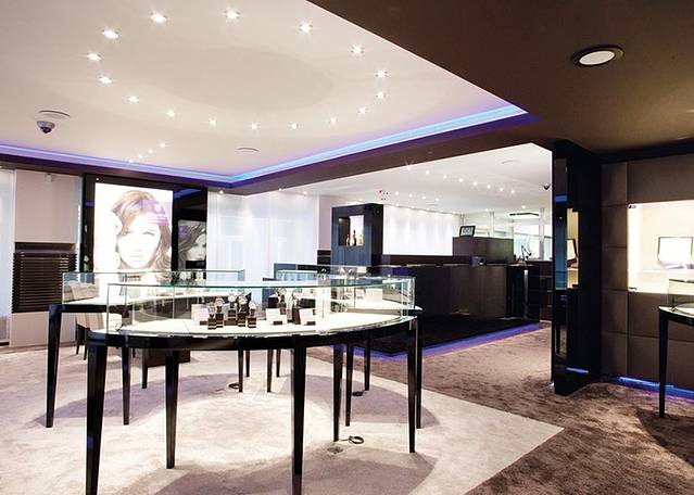 Schroeder Joailliers传统珠宝钟表店