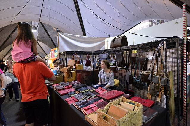 岩石区跳蚤市场