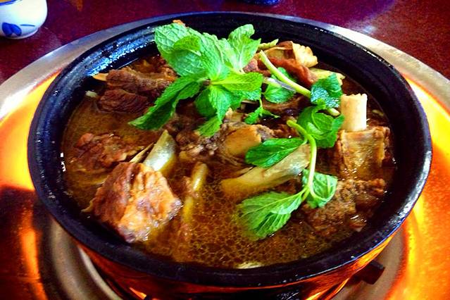 古城牦牛肉汤锅