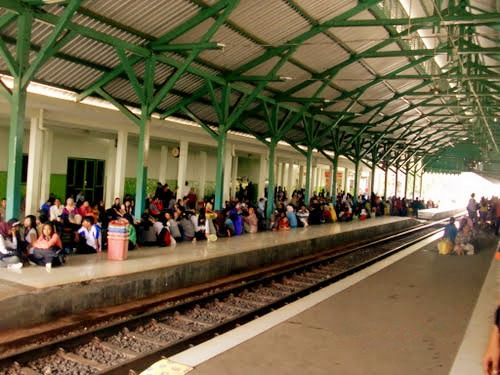 Picture of 2024Wonokromo Railway Station_旅游攻略_门票_地址_游记点评,Wonokromo Railway Station ...