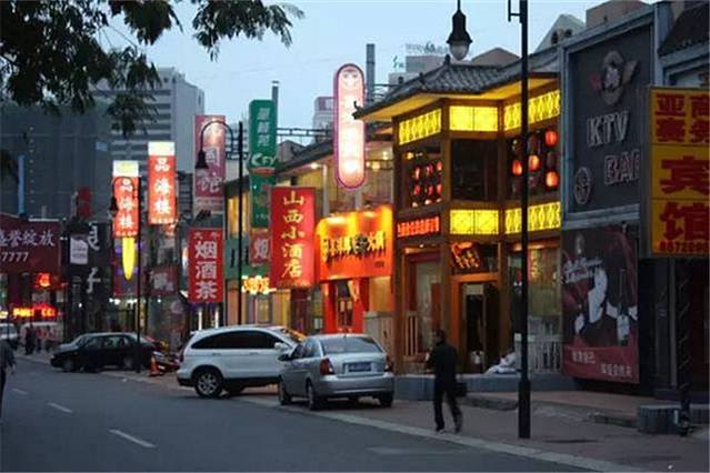 闽江路-云宵路美食街