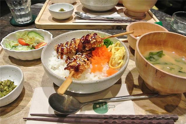 东都大世界美食街