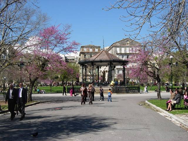 Spianada Square