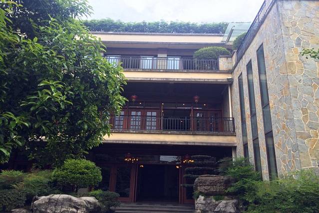 塔宝花园·泉水鸡(崇文路店)