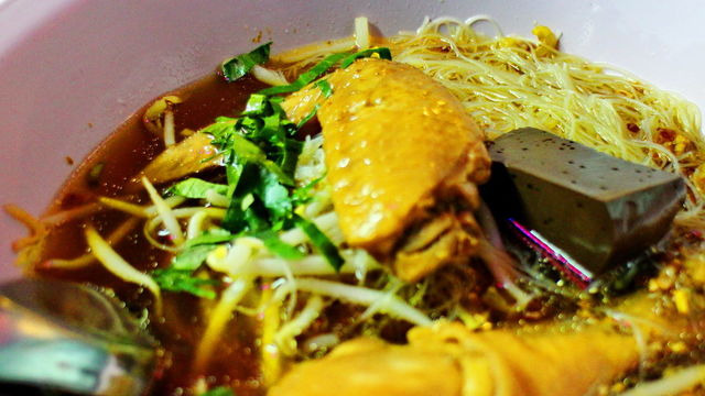 Sala Daeng 美食街区