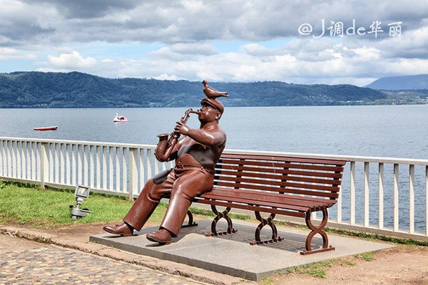 洞爷湖圆形雕刻公园
