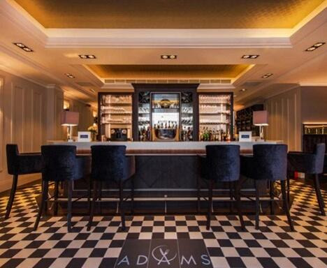 亚当斯餐厅