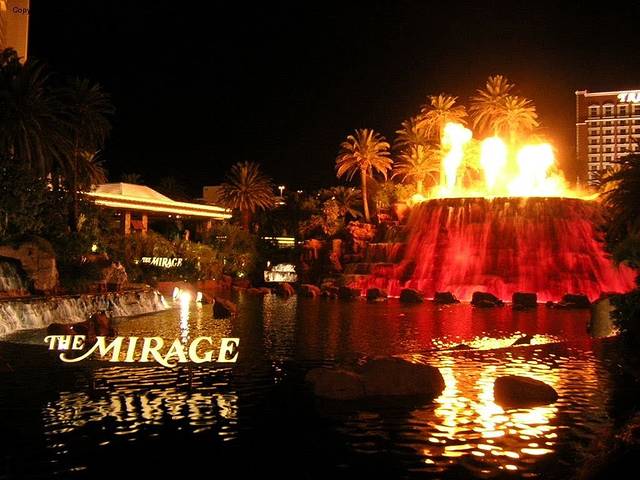 迷幻火山喷发秀