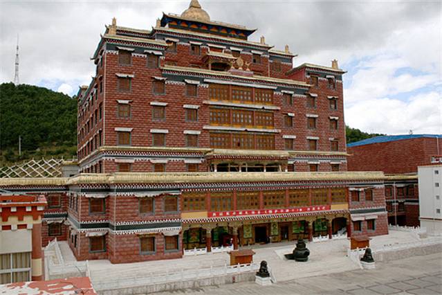 迪庆香巴拉影城