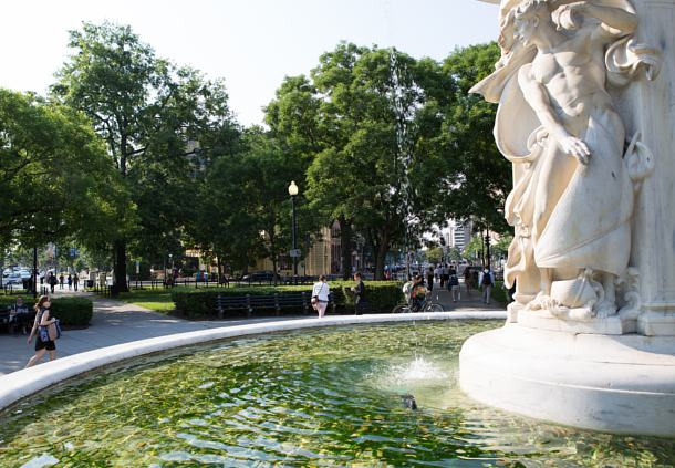 杜邦环岛街区的康涅狄格大道