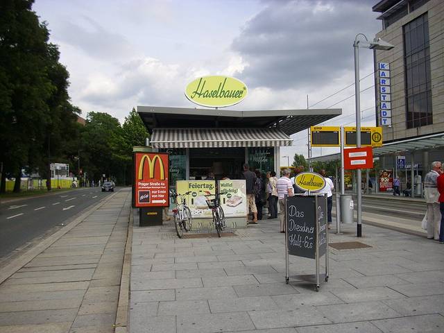 哈塞尔鲍尔冰淇淋店