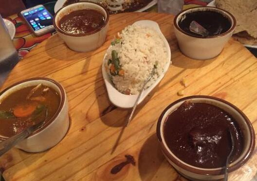 古埃拉古埃萨餐厅