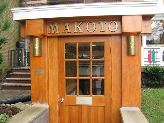 Makoto Restaurant