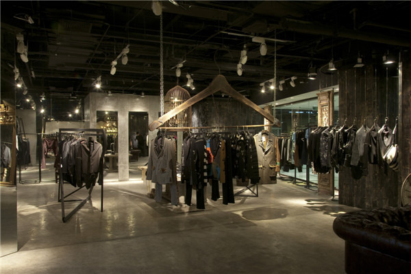 Jamal al- Hussein 设计师名品店