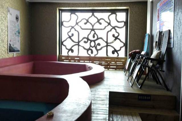 国府湿地庄园温泉