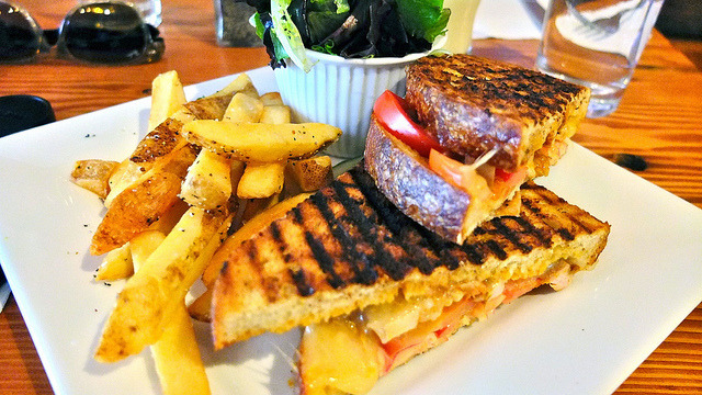 catch 122 Cafe&Bistro