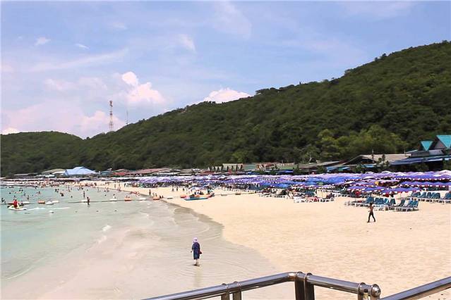 Tawaen Beach