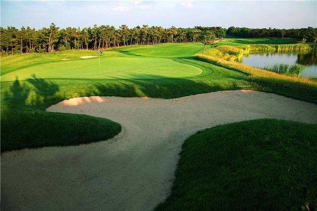 松涛高尔夫俱乐部