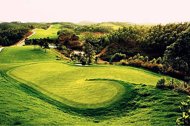 江山半岛国际高尔夫球俱乐部