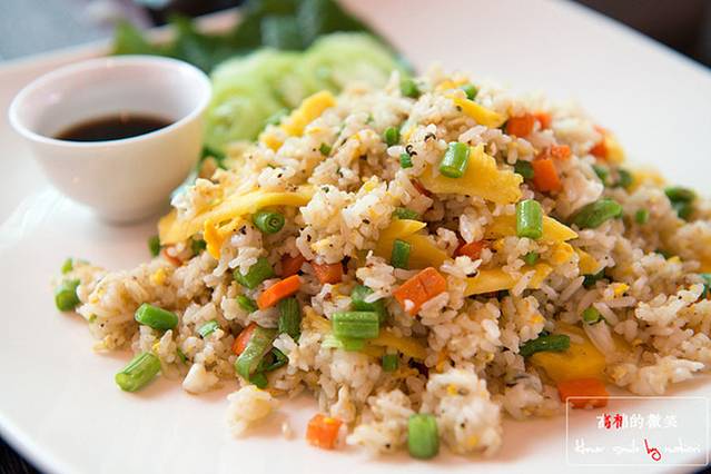 Chanrey Tree Restaurant