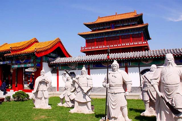 东平湖罗贯中纪念馆