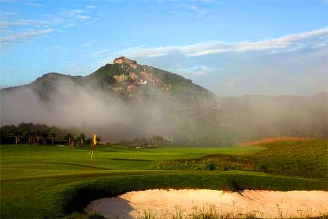 海南白石岭温泉高尔夫球会