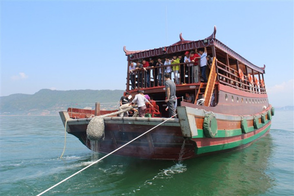 南港休闲渔业观光船