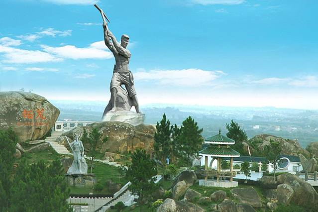 “唐山过台湾”石雕园