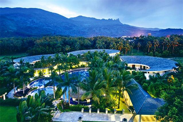 七仙瑶池野溪温泉