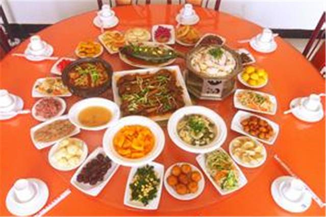 太湖三山岛新华农家乐