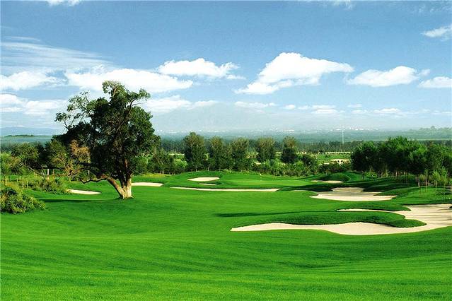 乐满地高尔夫球场