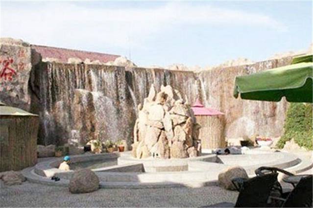 新龙门风吕温泉