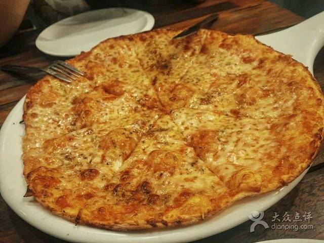 May & Mark Restaurant