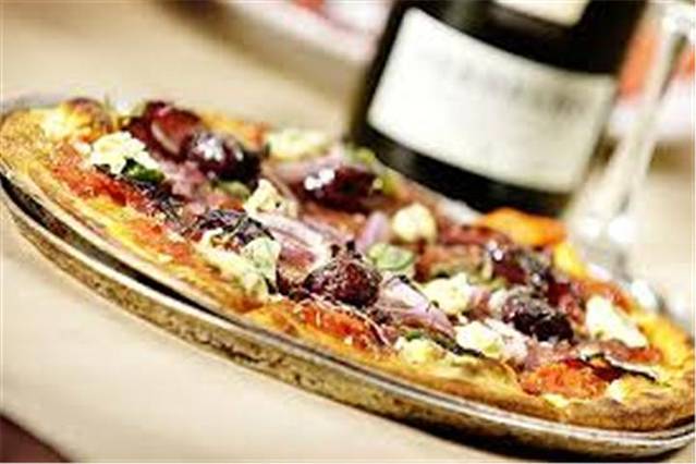 Good Life Morden Organic Pizza 