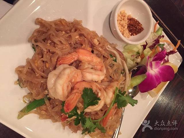 Dusit Thai Restaurant