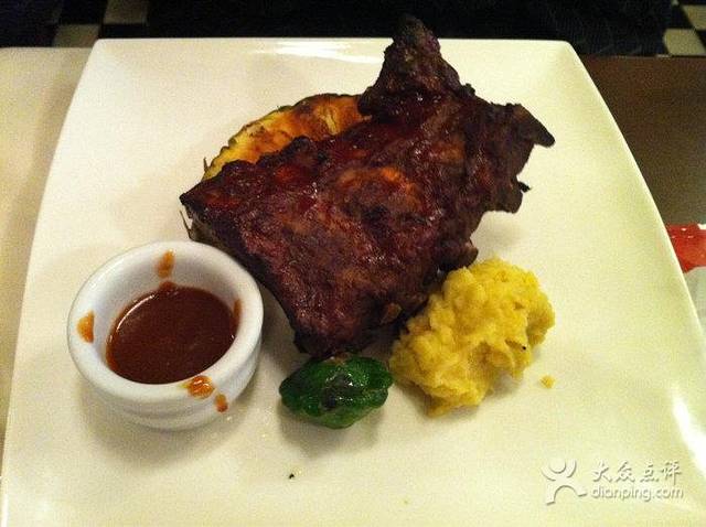 Cafe de Paris Est. in Korea