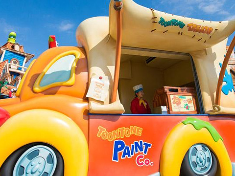 卡通漆彩点心车