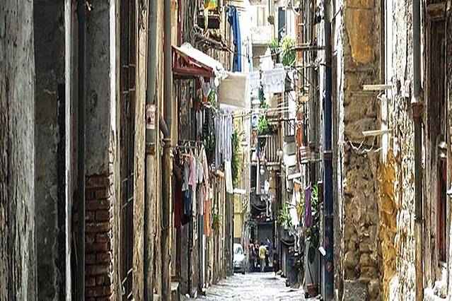 那不勒斯老城区