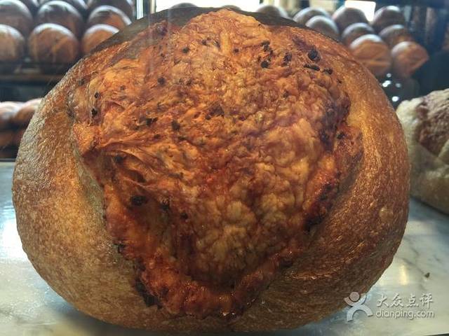 波丁酸面包工厂