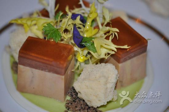 Lorenz Adlon Esszimmer