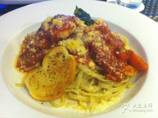 Sigi's Bar and Grill on the Beach at Golden Sands Resort - Penang