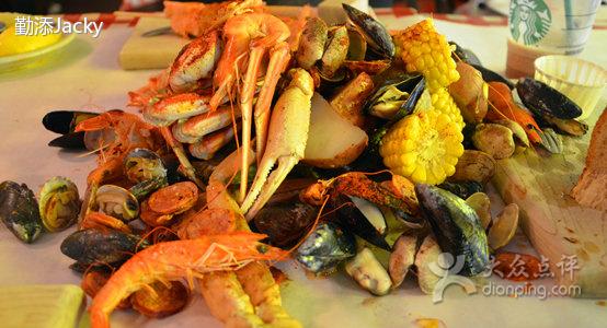 The Crab Pot ResTaurAnt Bar