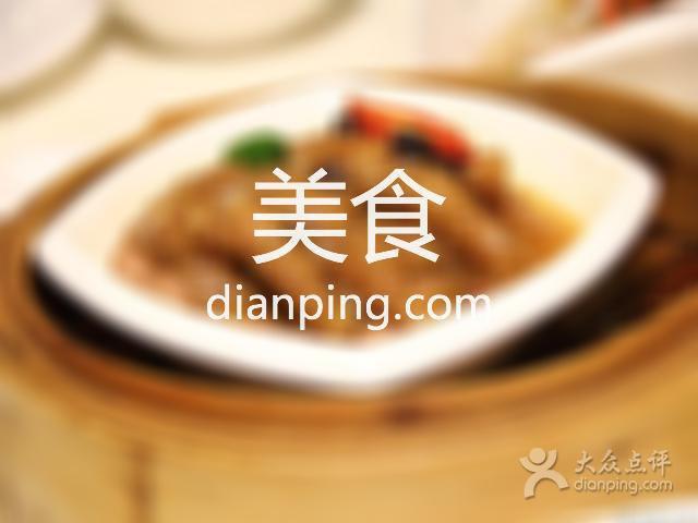 Shakey's Pizza Parlor