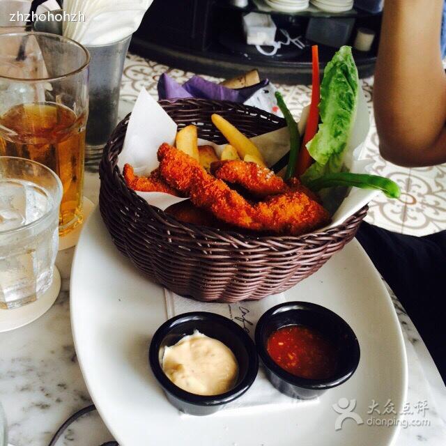 PS.Cafe at Palais Renaissance