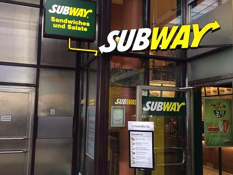 subway restaurant