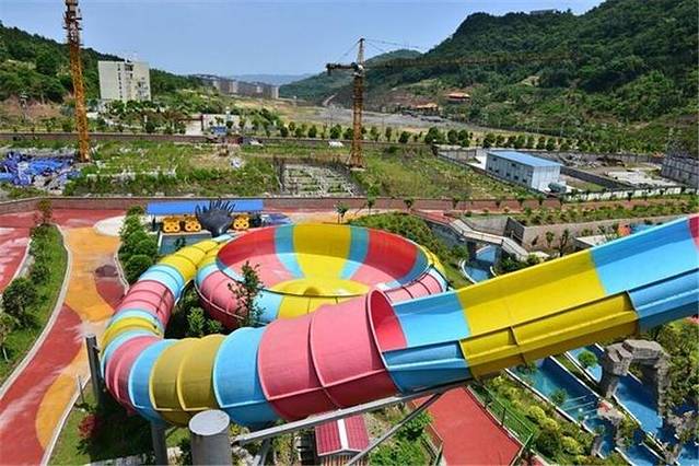 西部大峡谷四季水城