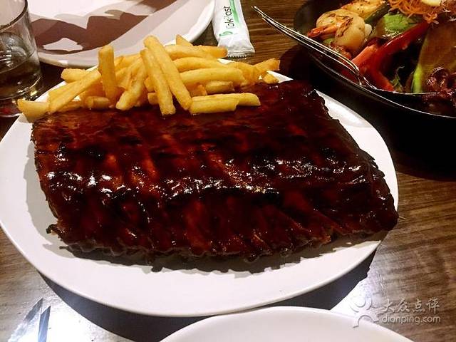 Hurricane's Grill Surfers Paradise