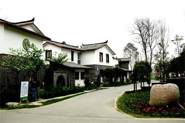 三道堰青杠树景区