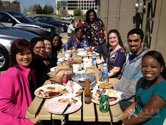 Sonny Bryan's Smokehouse